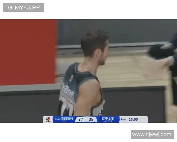 热火远程火力全开三分雨倾盆全队八人命中三分轰出恐怖外线火力 热火远程火力全开三分雨倾盆全队八人命中三分轰出恐怖外线火力